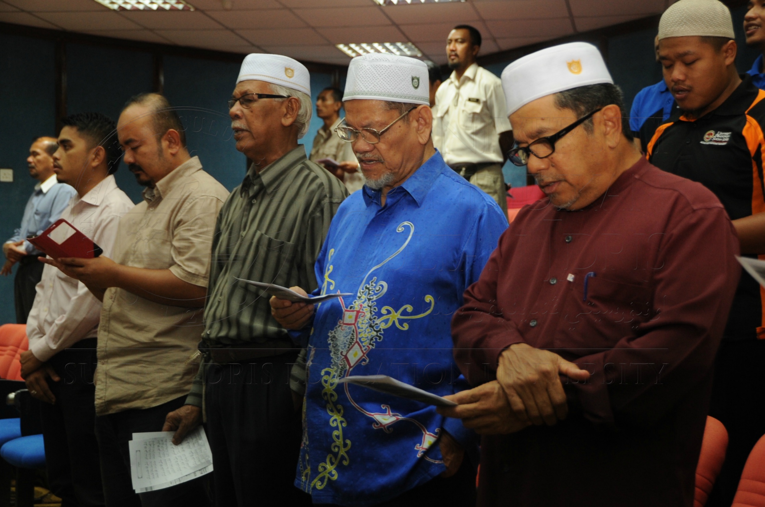 PRO 16 1 MAULIDUR HAS 7321